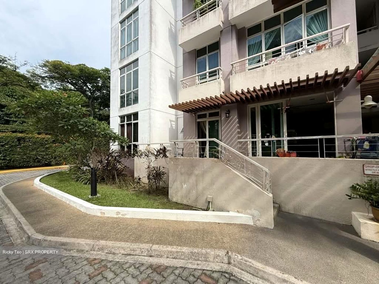 Lilydale (D27), Condominium #560900671